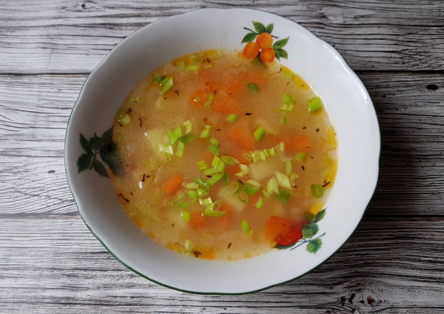 Суп картофельный с рисом. Овощной суп. Легкий овощной суп. Суп овощной диетический. Суп овощной вегетарианский.