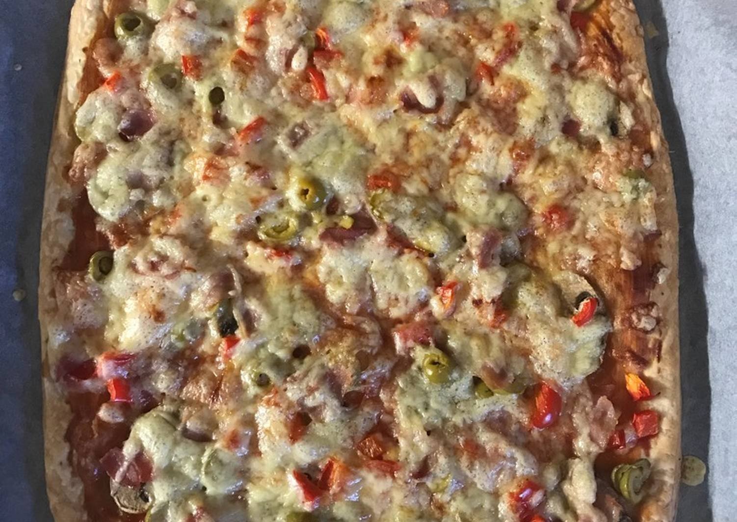 Пицца домашняя в духовке из готового теста