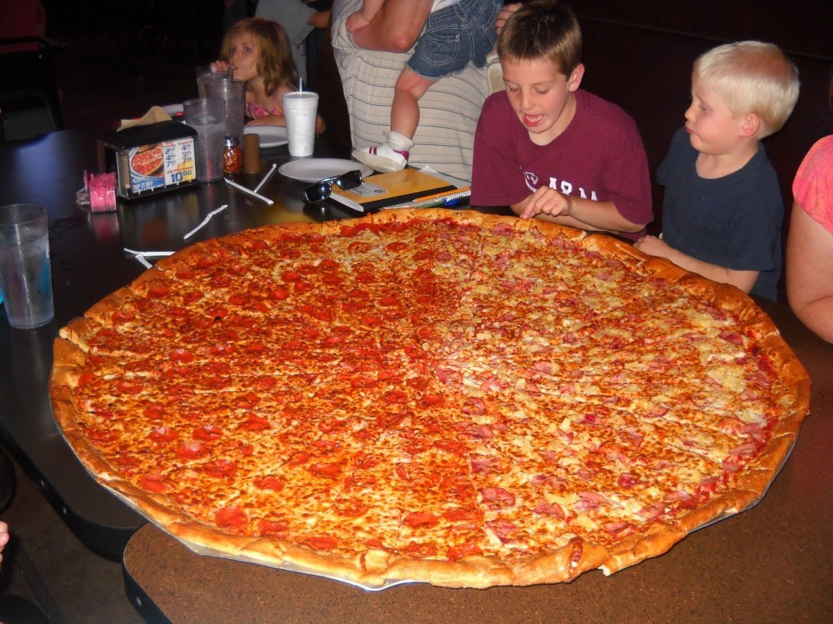 Самая Большая Пицца В Мире