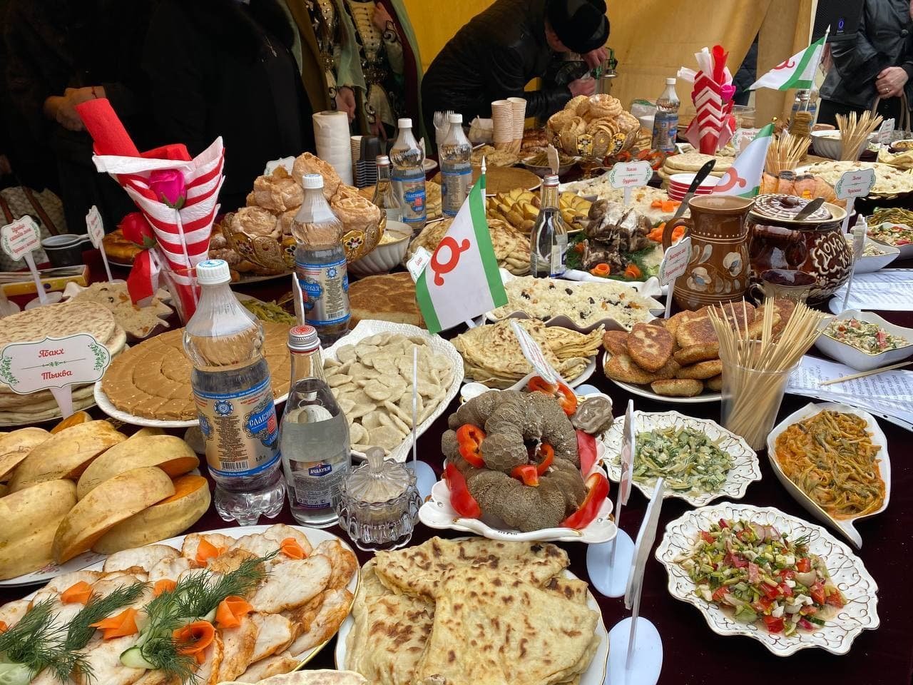 Еда чеченцев. Фестиваль праздник ингушской кухни. Национальная еда ингушей. Национальная кухня Ингушетии. Национальная кухня Чеченской Республики.