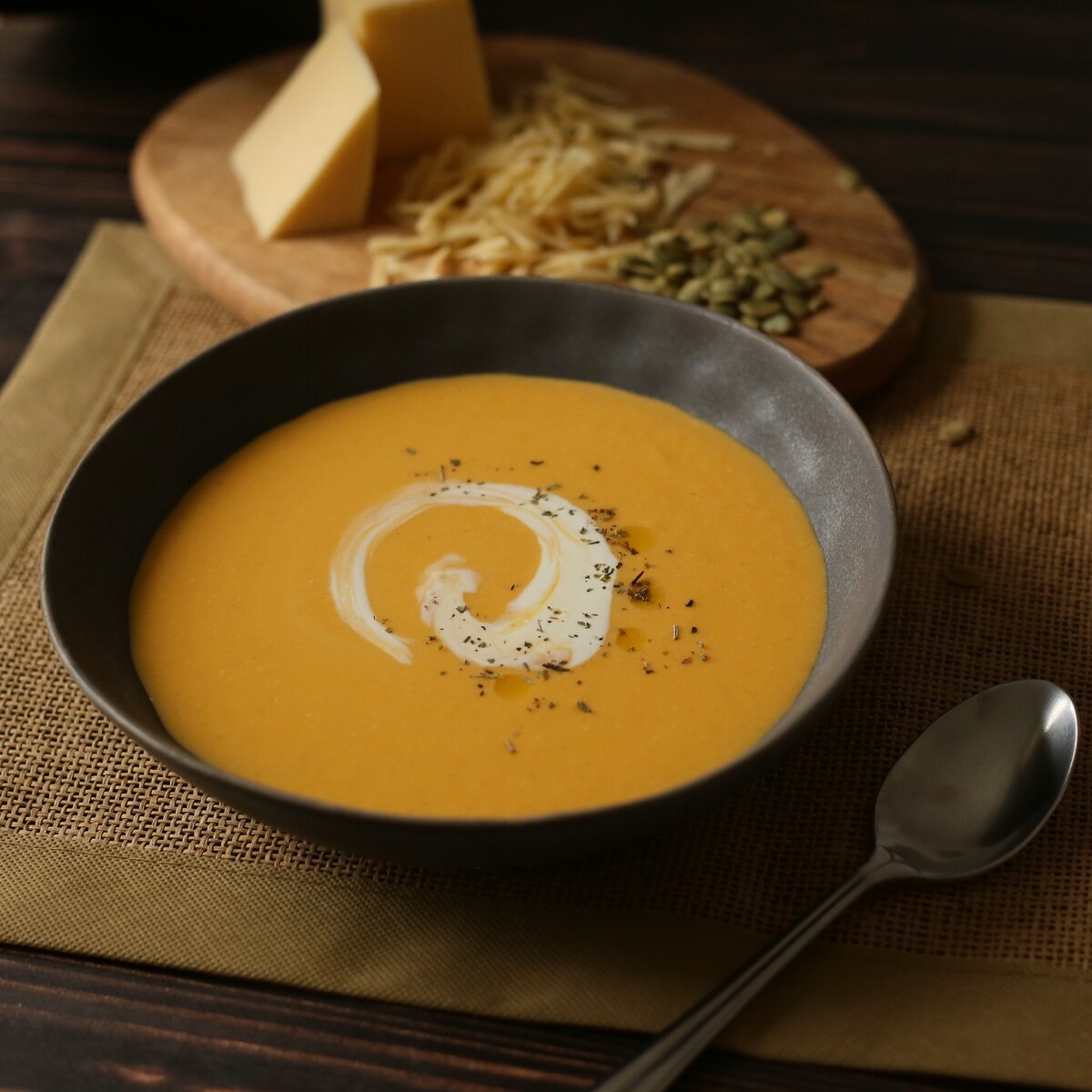 Тыквенный суп пюре классический рецепт пошаговый. Тыквенный суп "крем-капучино". Тыквенный суп-пюре. Французский тыквенный суп. Тыквенный суп-пюре с плавленым сыром.