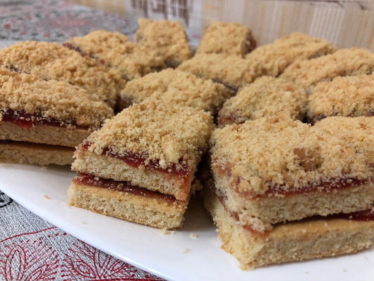 Школьное пирожное