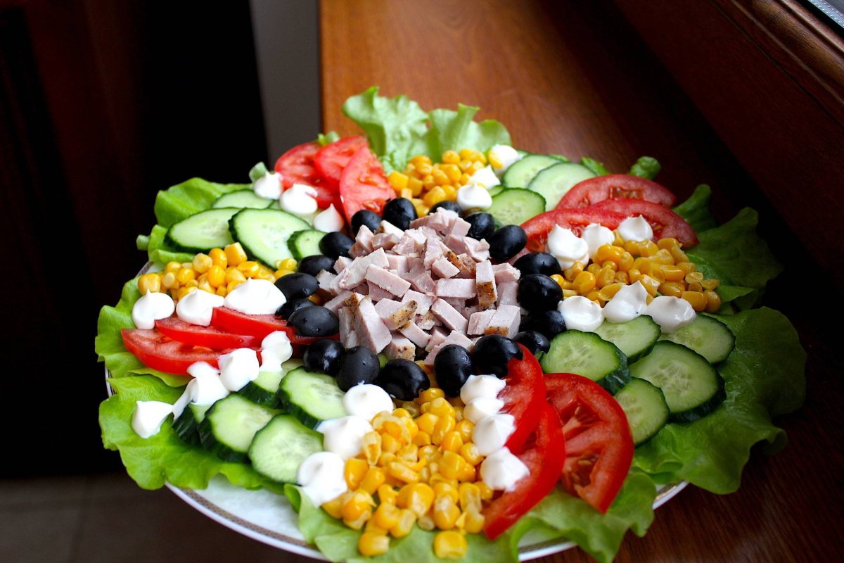 Салат ассорти на праздничный стол