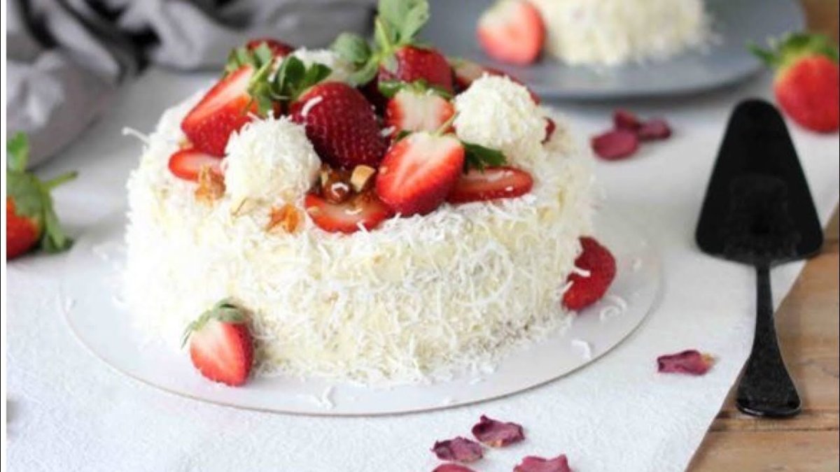 Торт кокосовый Баунти муссовый