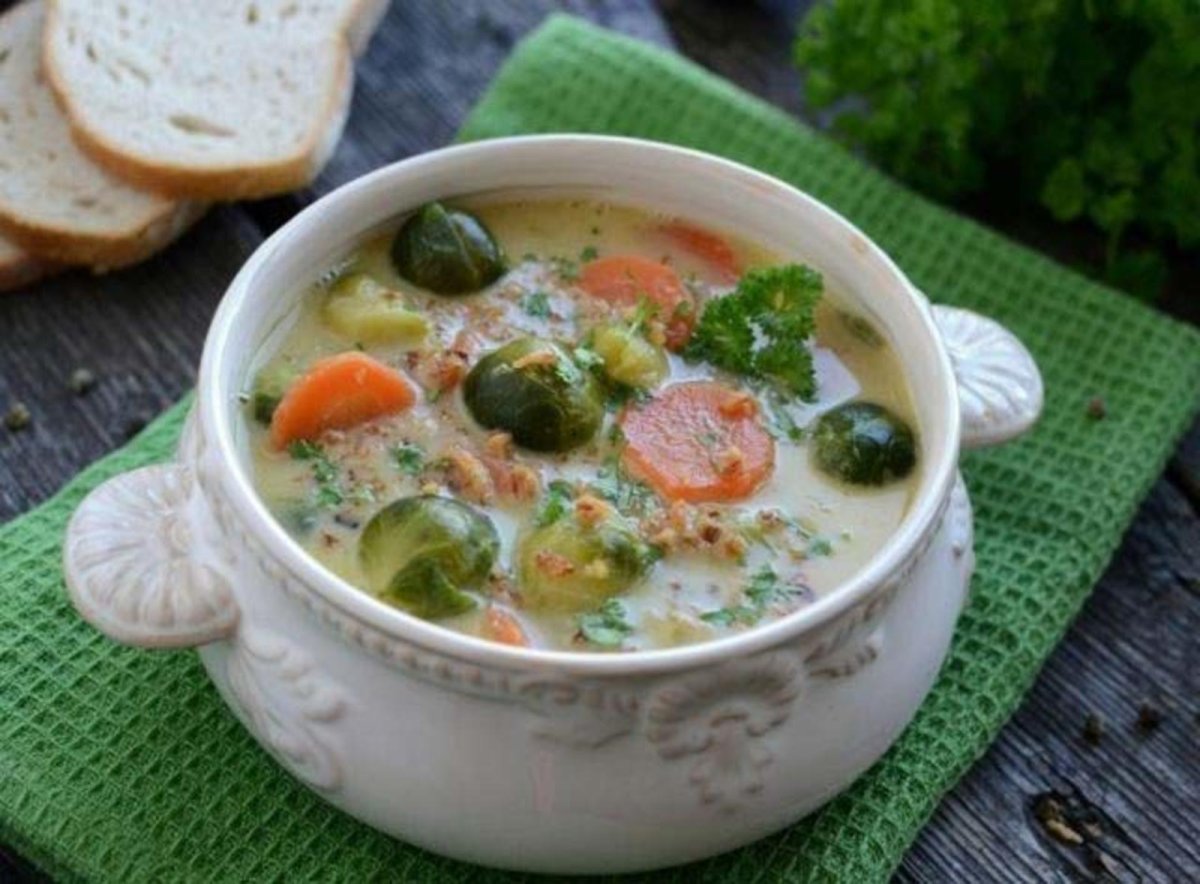 Суп с фасолью и брокколи