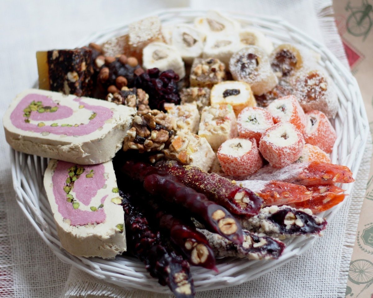 Халва + пахлава + Рахат лукум