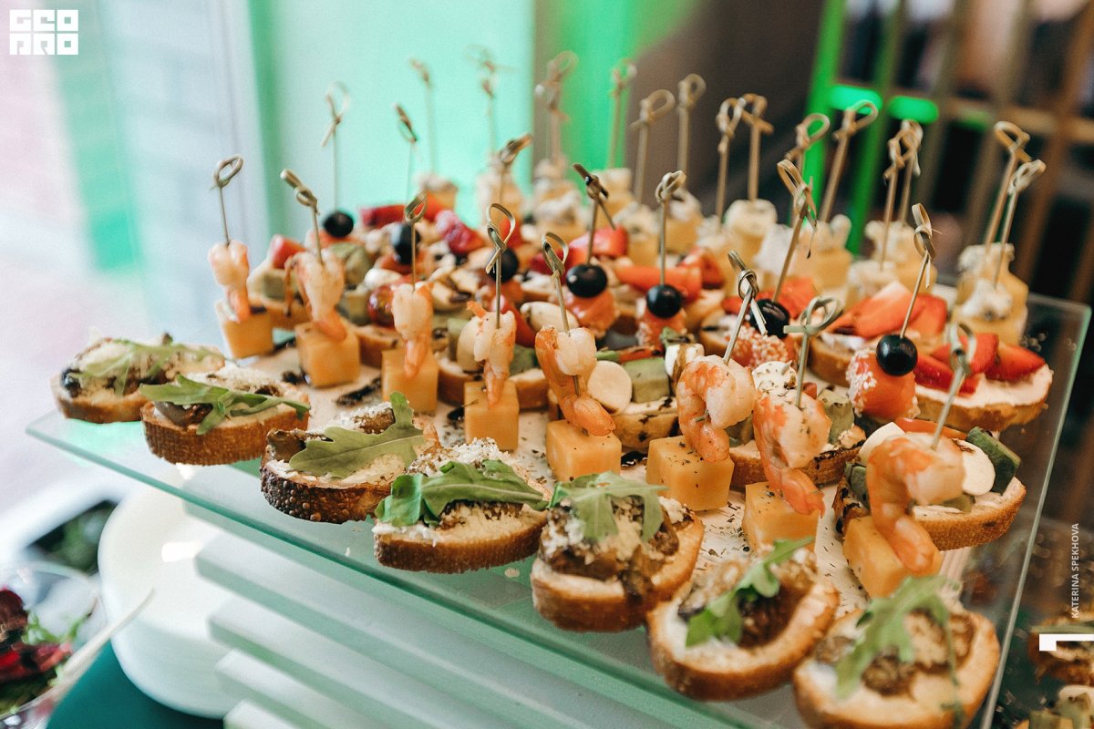 Канапе сыр Фета