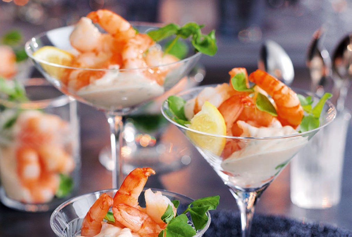 Закуски в стаканчиках для фуршета