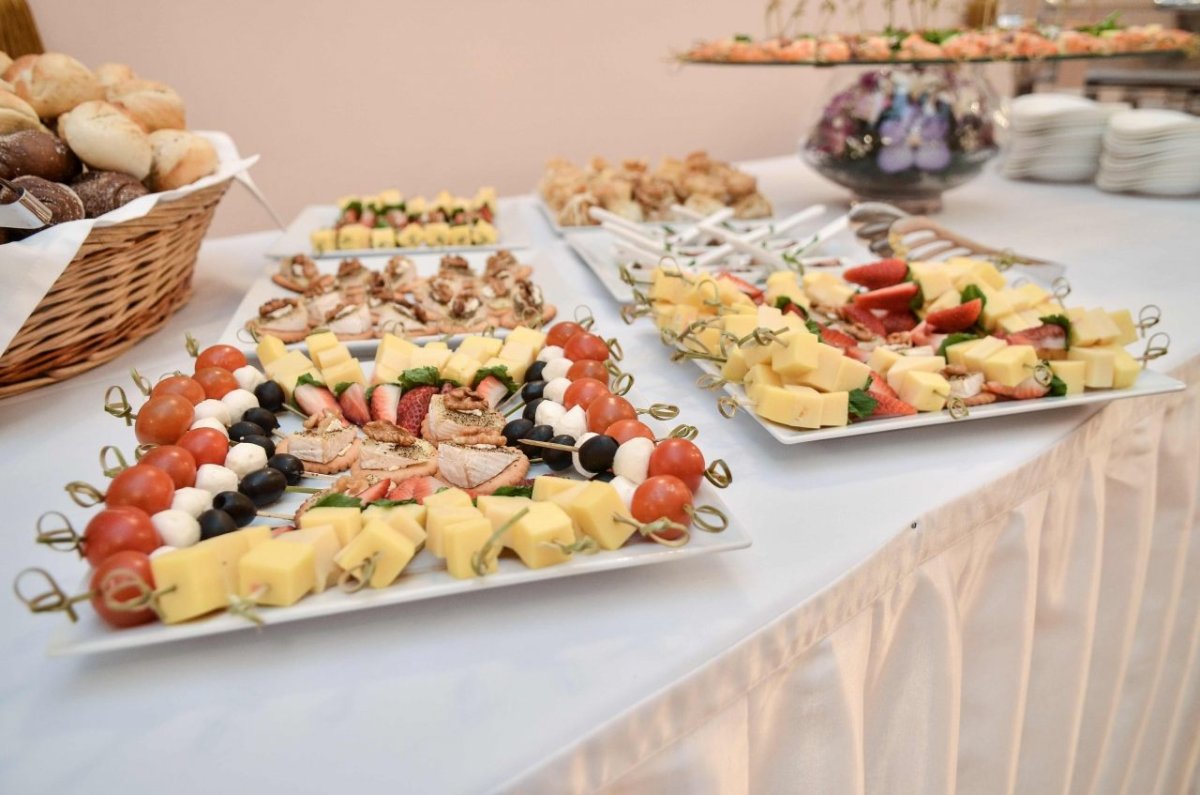 Закуски на стол на свадьбу