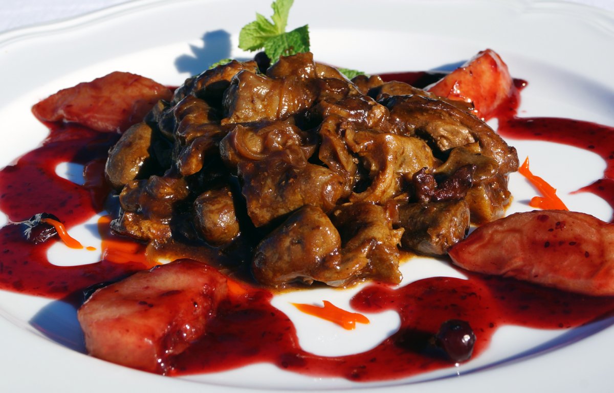 Утиная печень запеченная