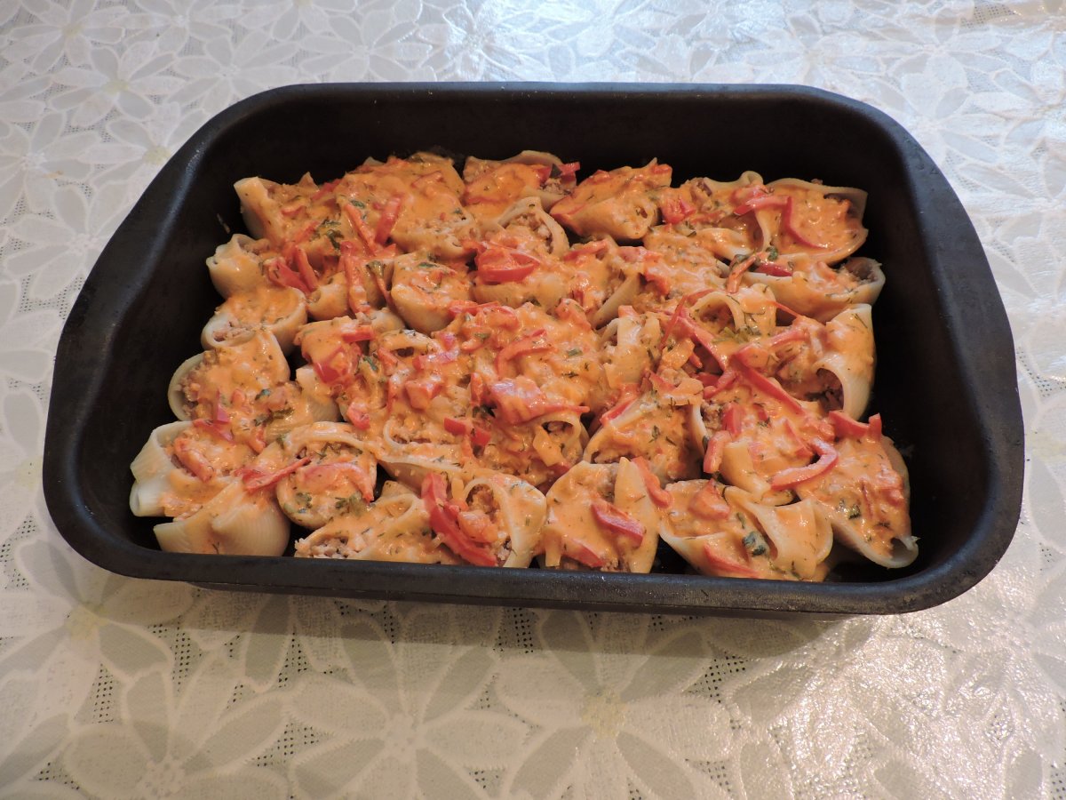 Макароны фаршированные фаршем в духовке