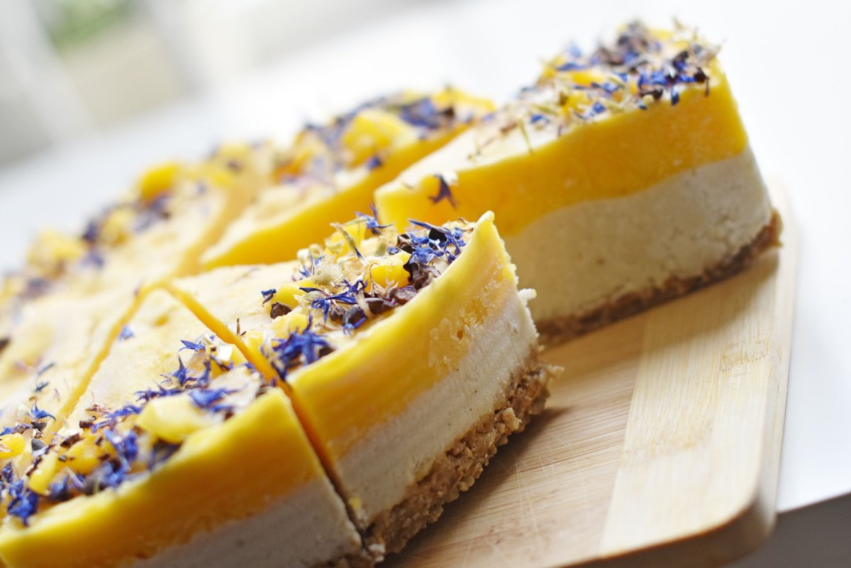 Торт Павлова с лимонным кремом