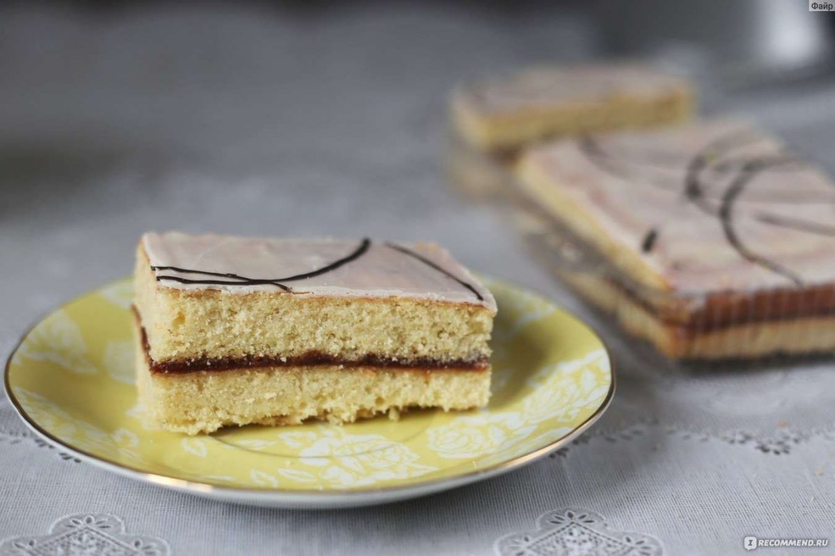 Песочные пирожные с повидлом