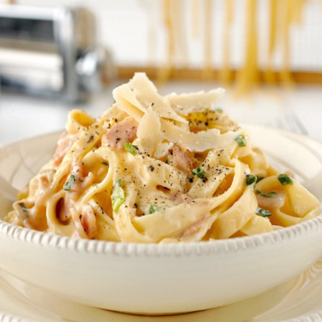 Спагетти фетучини карбонара