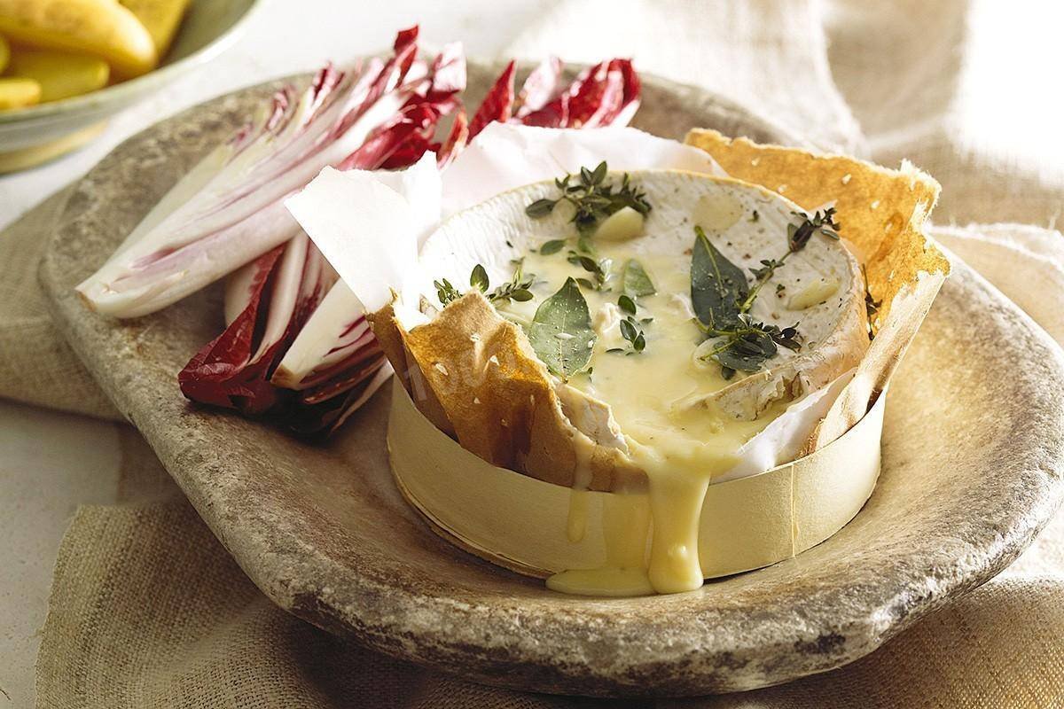 Бриошь с сыром Бри