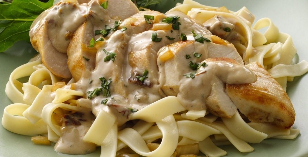 Феьучини Альфредо с курицей