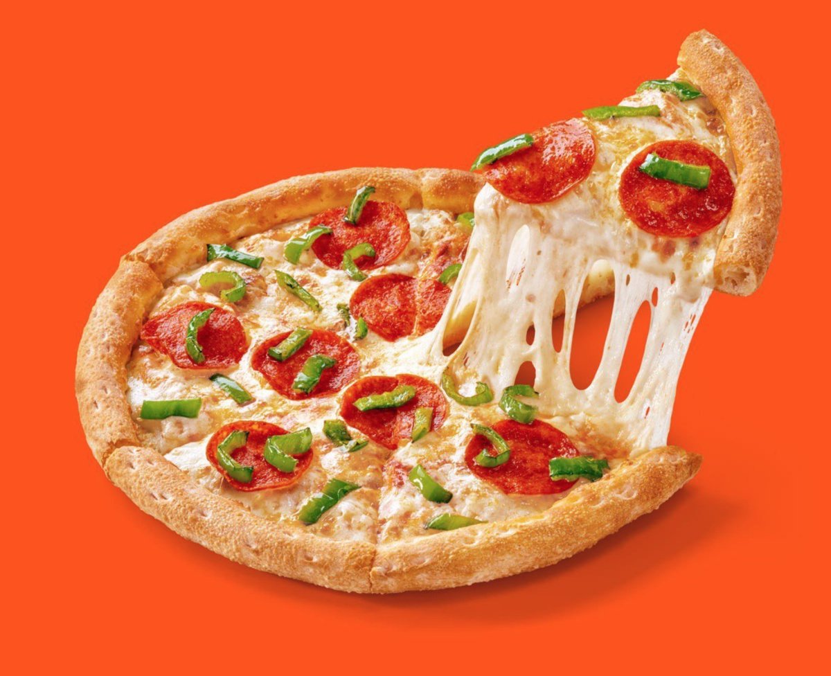 наконец то я могу попробовать пиццу путтанеска с соусом песто отличная фото 114