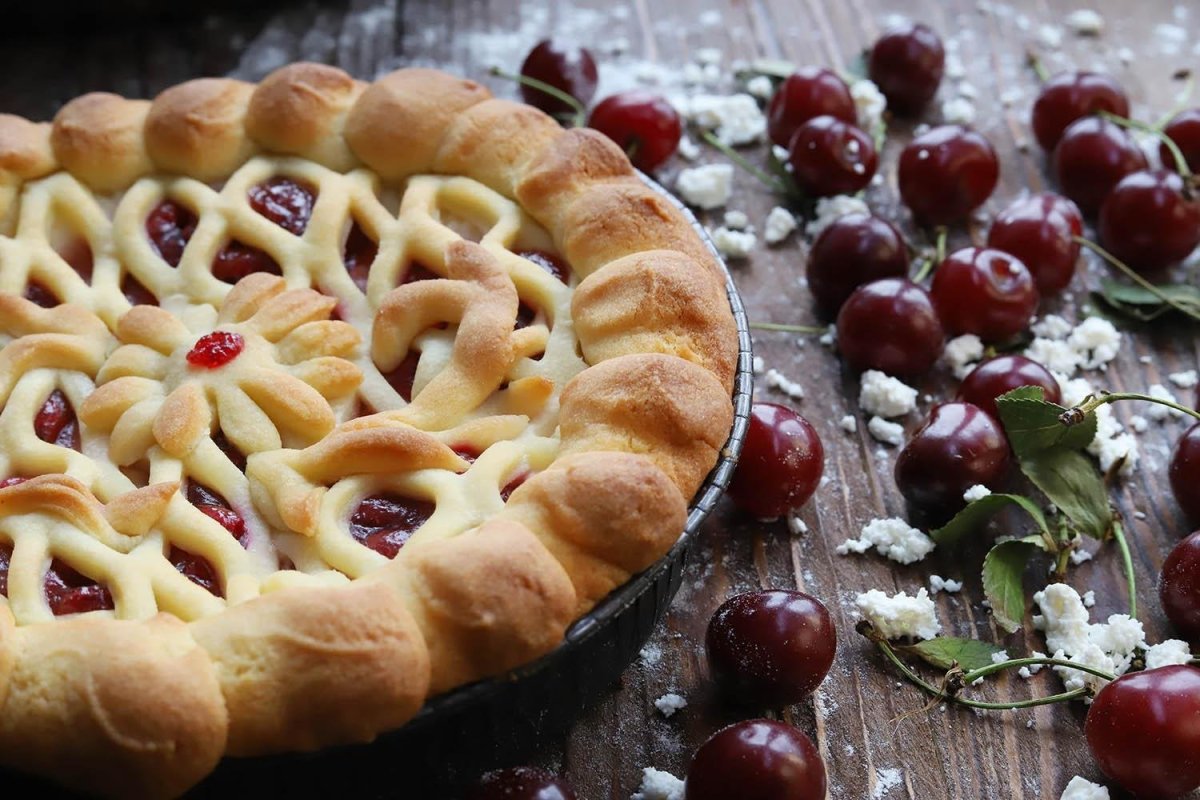 Пирог из дрожжевого теста