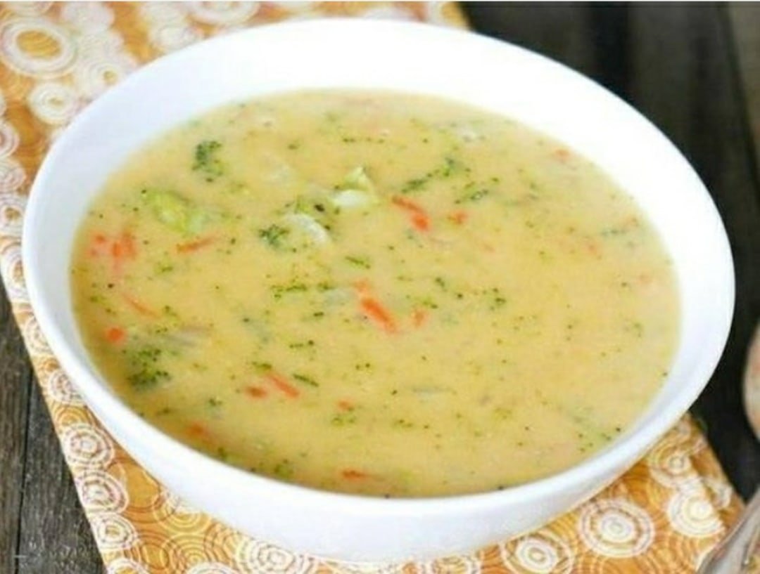 Суп с рисом и плавленным сыром