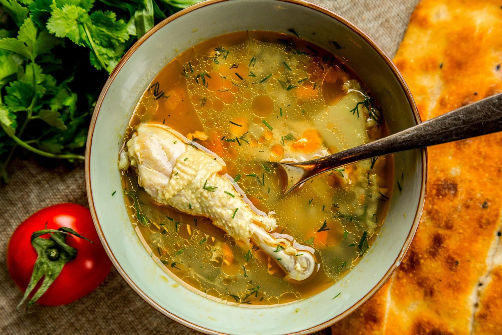 Суп из куриной голени. Кальдо де Полло. Суп caldo de pollo. Для супа. Куриный суп.