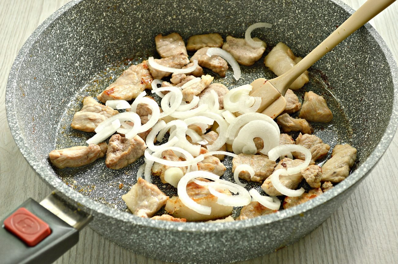 Готовим грибы шампиньоны на сковороде