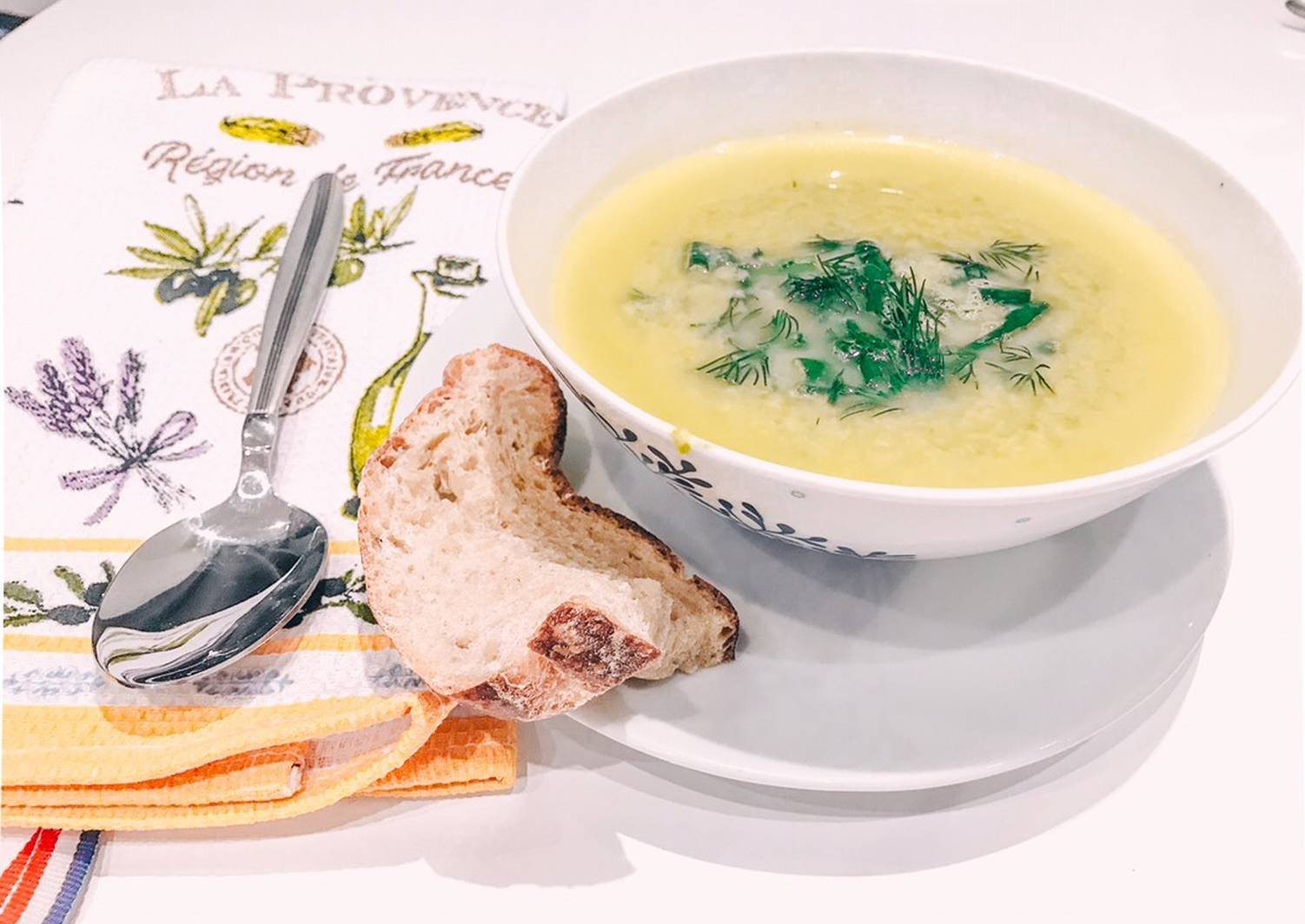 Вкусный суп с плавленным сыром. Сырный суп Мастава. Сырный суп с плавленным сырком. Французский суп с плавленным сыром. Сырный суп Ингредиенты.