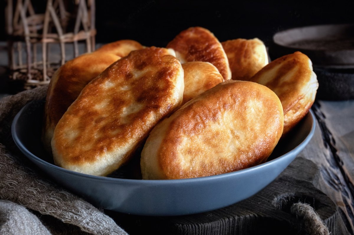 Жареные пирожки с потрошками