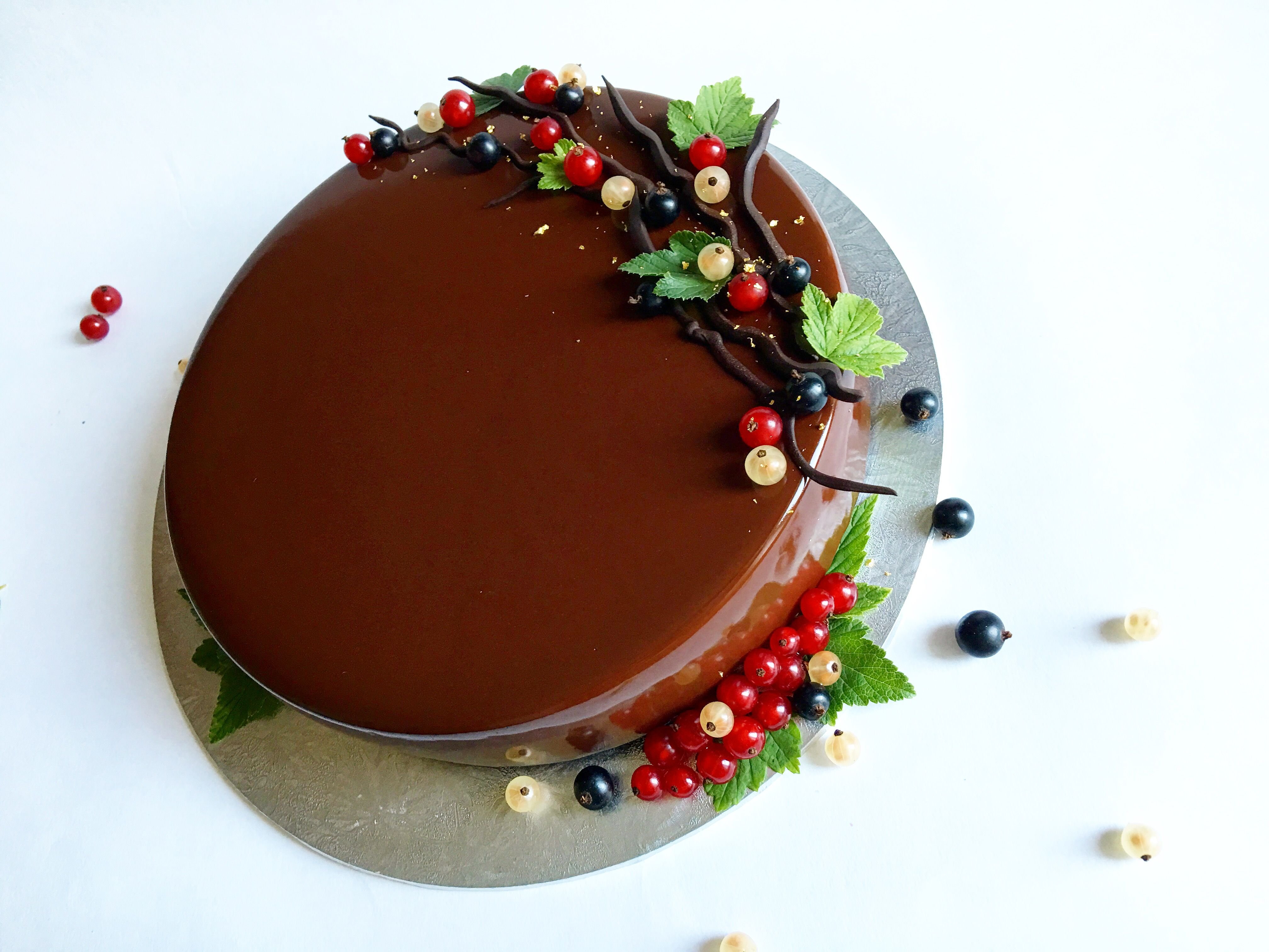 Постная глазурь для торта. Шоколадный бисквит с муссом десерт.