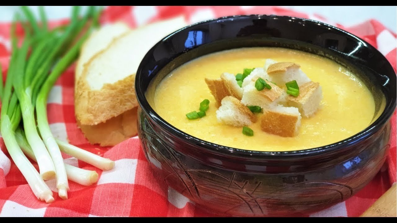 Рецепт сырного супа без плавленного сыра. Суп-пюре с плавленным сыром и курицей. Сырный суп пюре. Куриный суп с плавленым сыром. Сырный суп пюре с курицей.