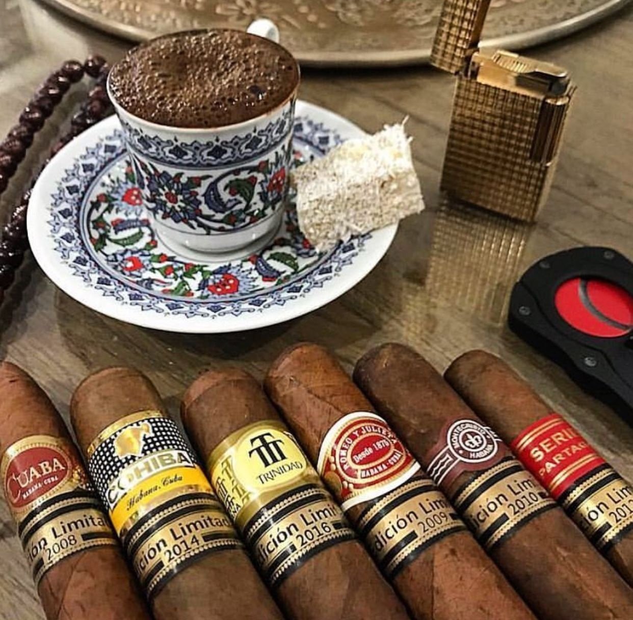 Магазин кубинских сигар. Куба сигары. Manuel Alonso сигары. Сигары курительные кубинские.