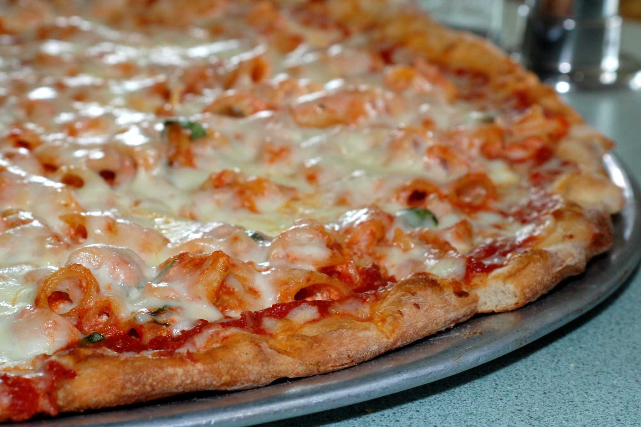 быстрая пицца в духовке без теста фото 1
