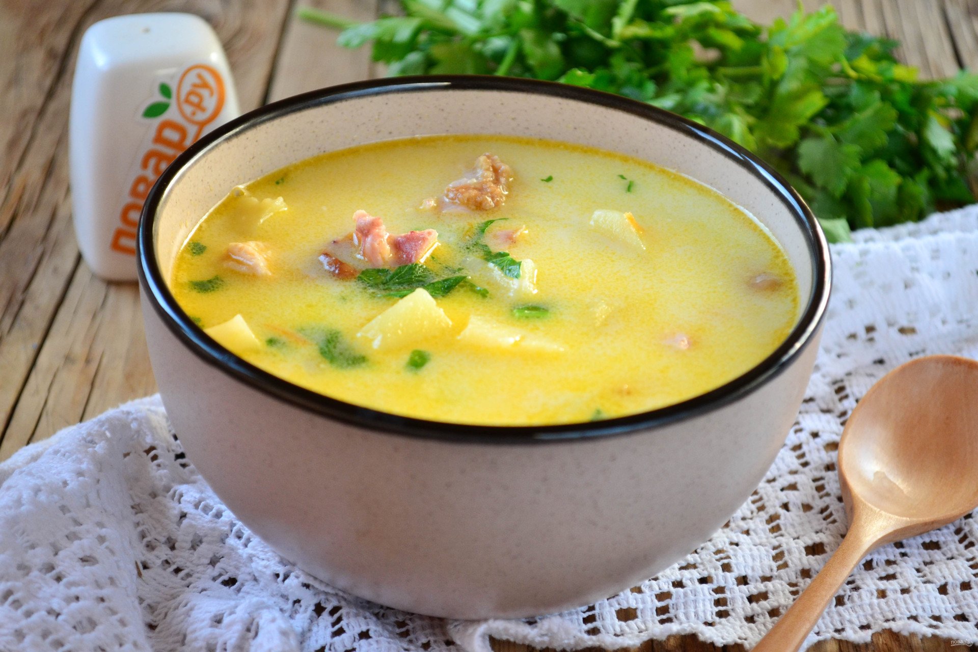 Рецепт сырного супа без плавленного сыра. Суп Романо сырный. Сырбушка. Сырный суп (из филе курицы). Сырный суп с курицей и плавленным сыром.