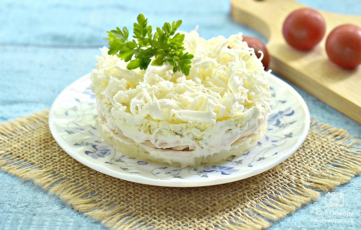 Нежный салат с плавленным сыром