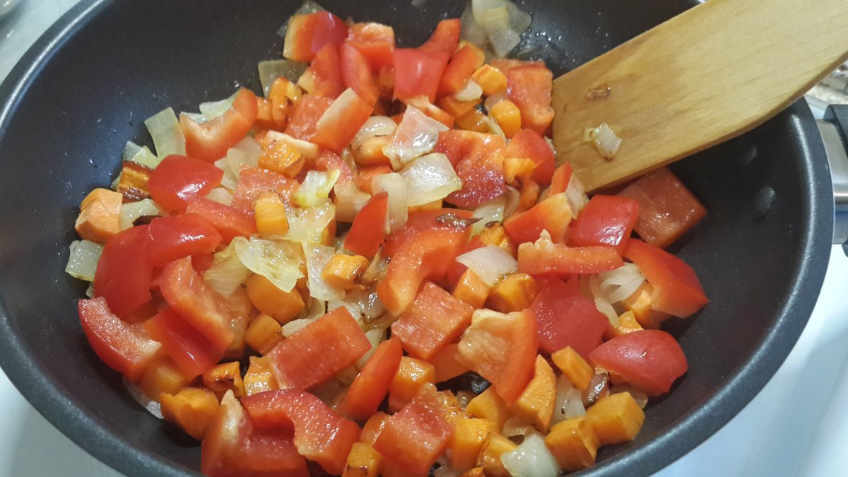 Соте из овощей. Овощное рагу из тыквы и сладкого перца. Как приготовить овощное соте.