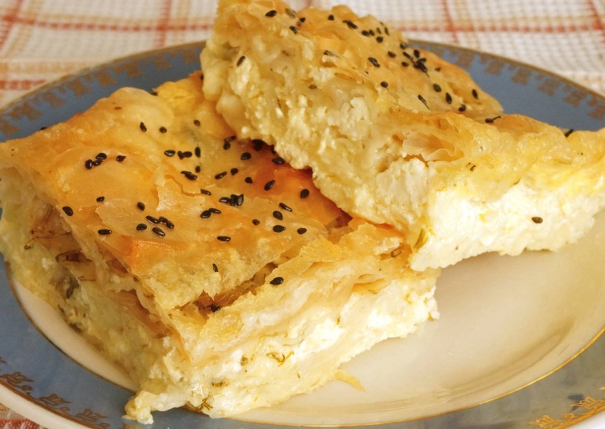 Турецкое блюдо из сыра и теста