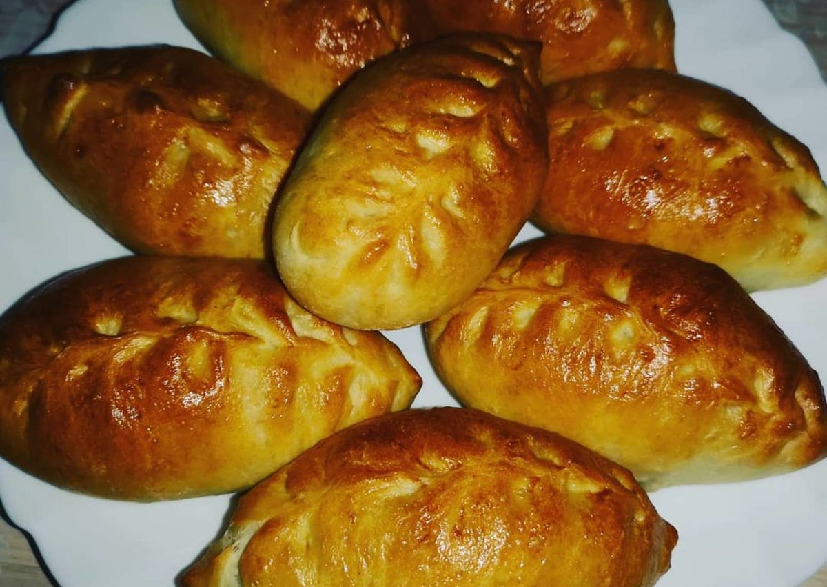 Пирожки из картофельного теста в духовке