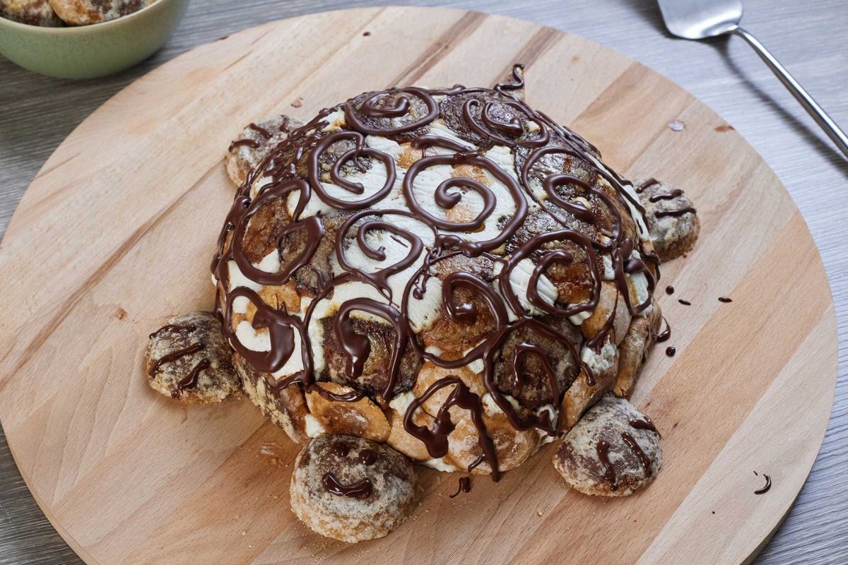 Торт черепаха из печенья без выпечки
